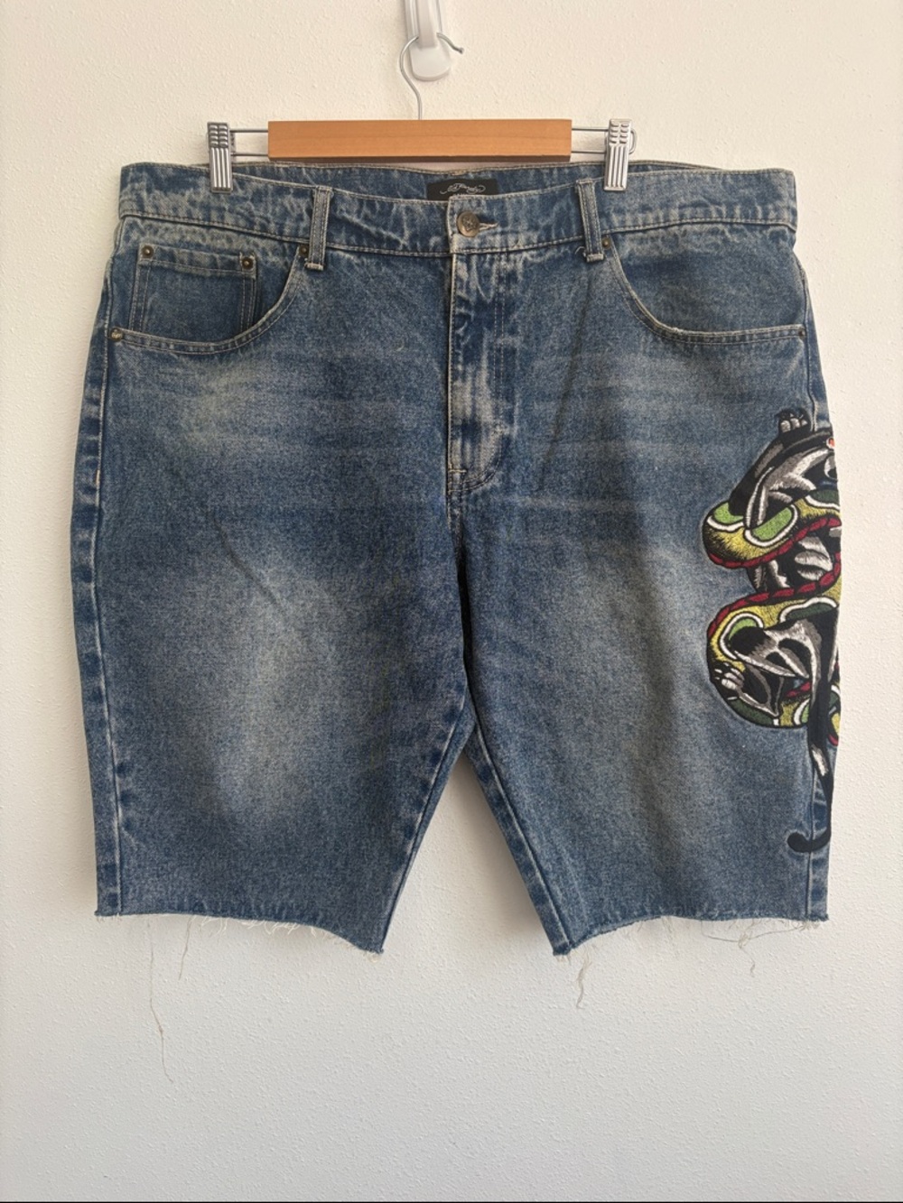 Ed Hardy Partner Snake Denim shorts Embroidered Size 38